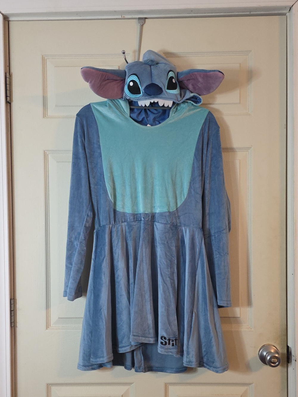 Spirit Halloween Lilo & Stitch Adult Stitch Dress Costume Disney Cosplay XL